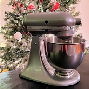 KitchenAid stand mixer. Artisan series